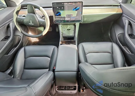 2020 Tesla Model 3 z USA, uszkodzony, nr VIN 5YJ3E1EC1LF602239